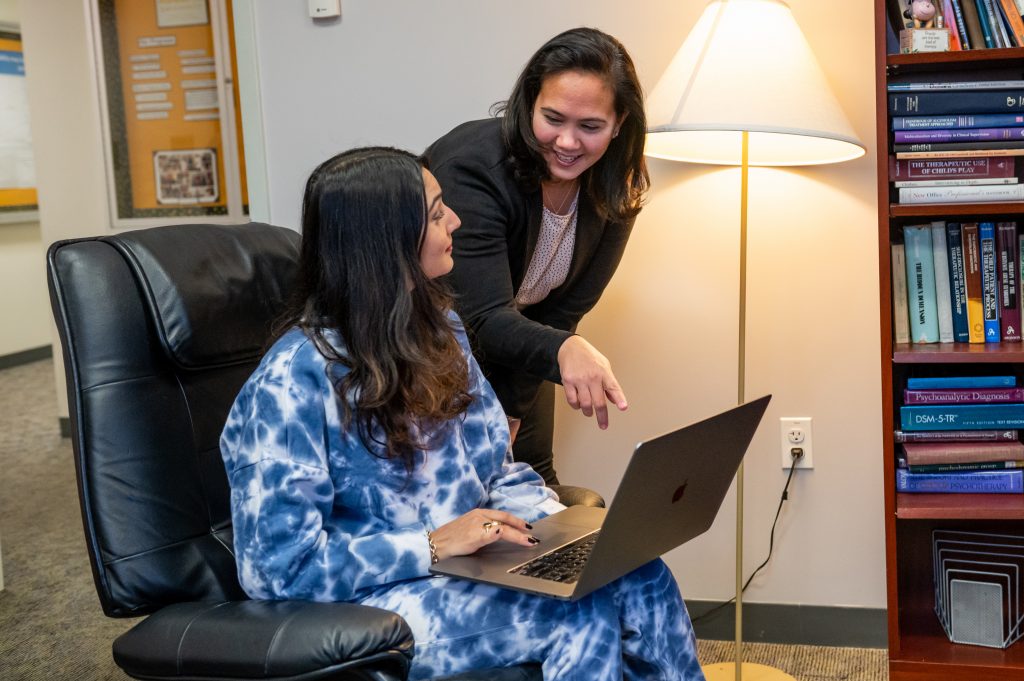 Monica Pal, PhD '13, became director of ӰƬ's Center for Psychological Services and director of Practicum Training—working hands-on with a psychology student.